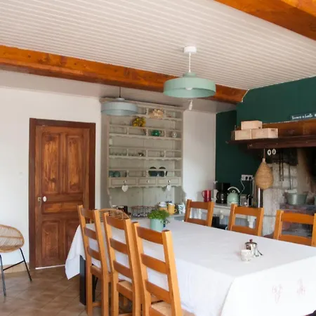 Bed & Breakfast La Maison Des Tilleuls