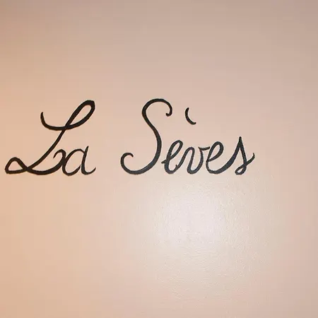 La Maison Des Tilleuls 3* Saint-Germain-Sur-Seves