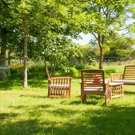 La Maison Des Tilleuls Bed and breakfast Saint-Germain-Sur-Seves