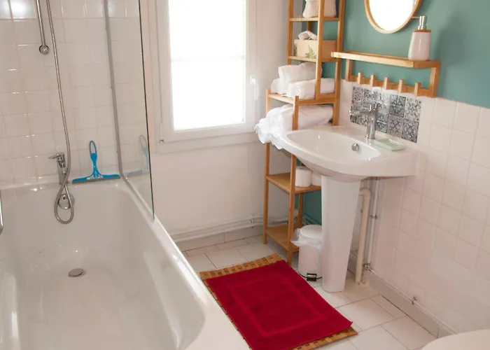 La Maison Des Tilleuls 3* Saint-Germain-Sur-Seves