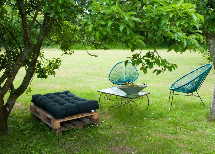 La Maison Des Tilleuls Bed & Breakfast Saint-Germain-Sur-Seves